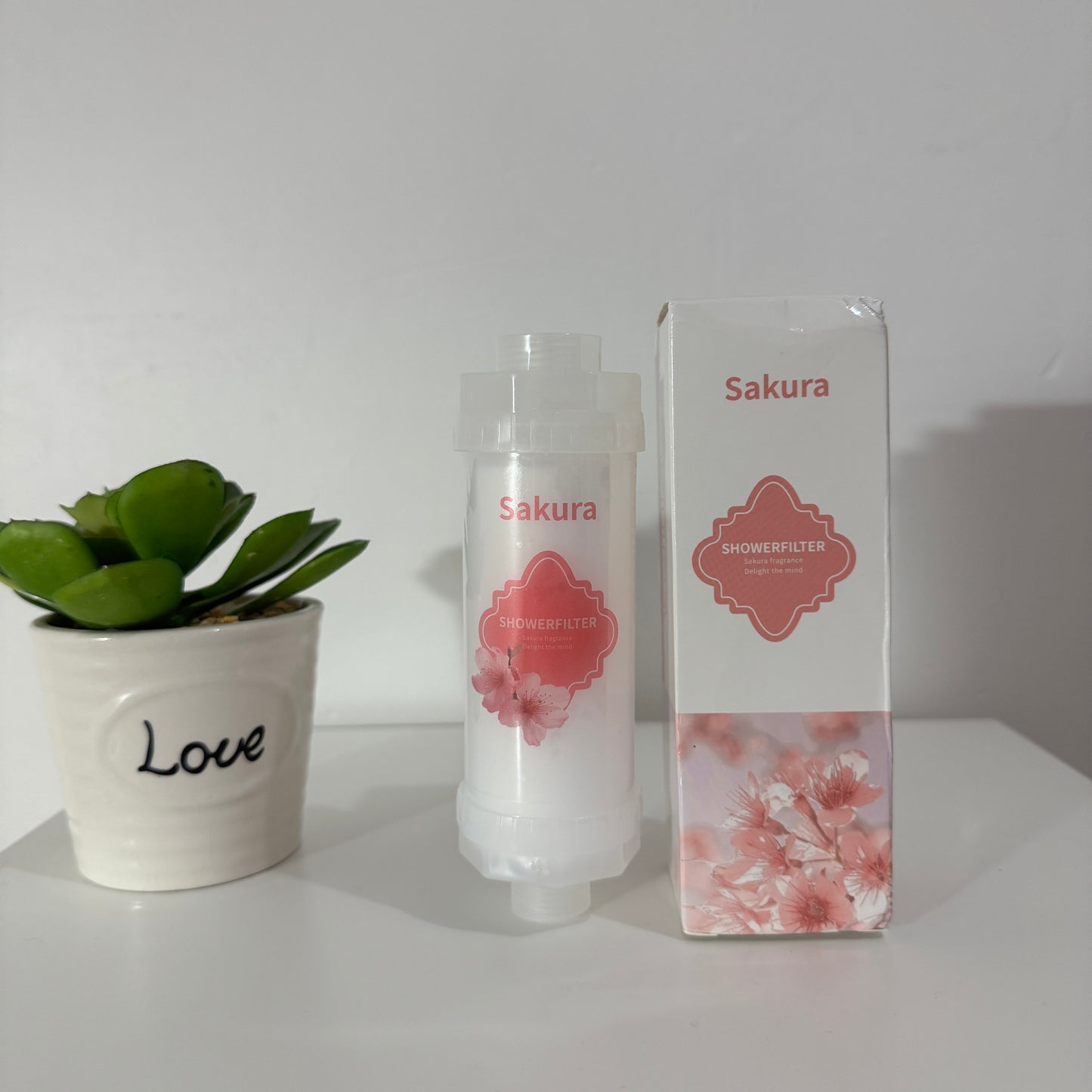 Vitamin C Shower Filter – Softer Skin & Shinier Hair