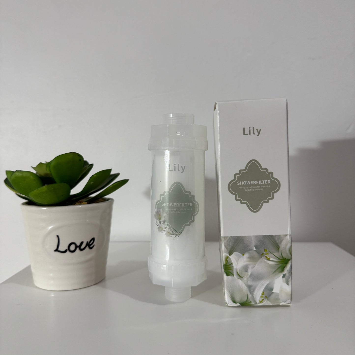 Vitamin C Shower Filter – Softer Skin & Shinier Hair