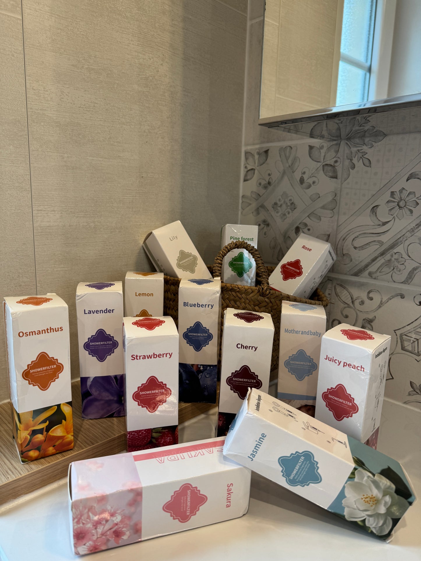 Vitamin C Shower Filter – Softer Skin & Shinier Hair